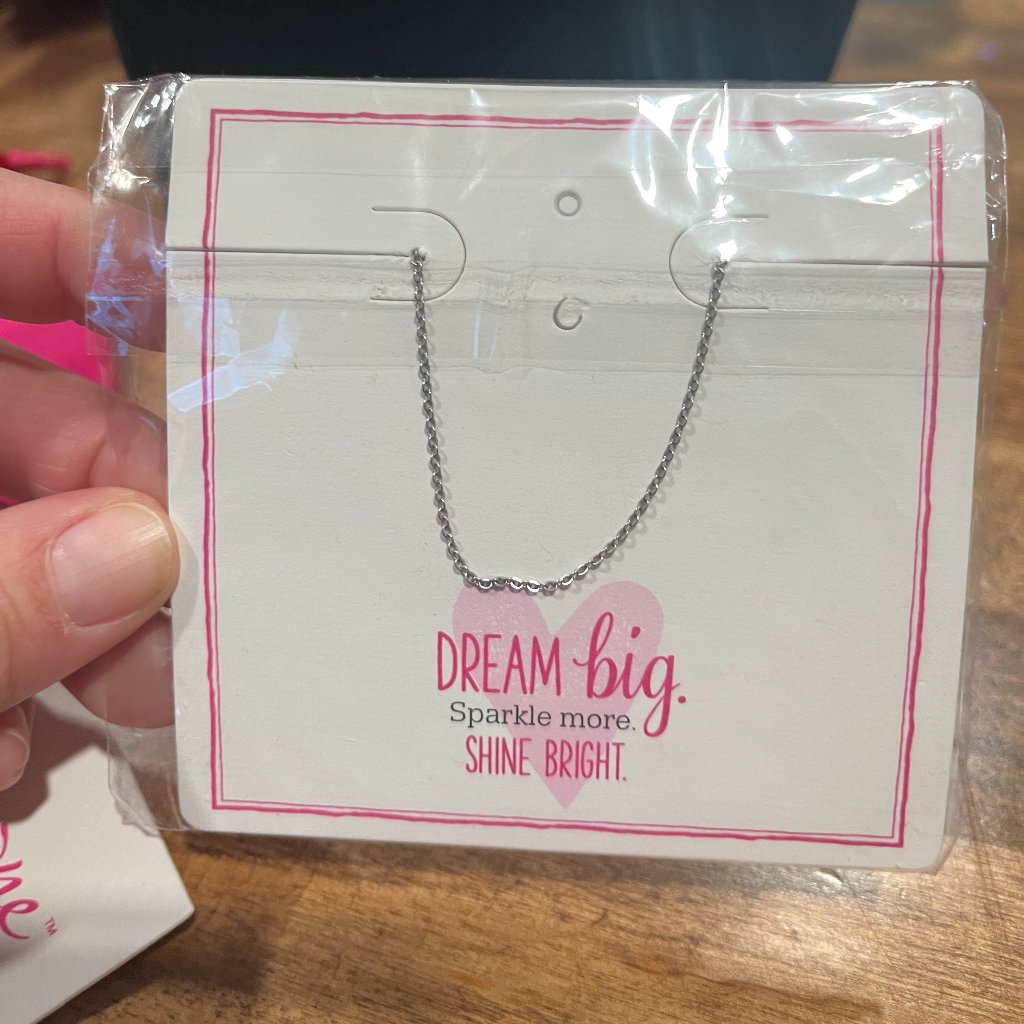 Thirty-One Delicate Chain 18